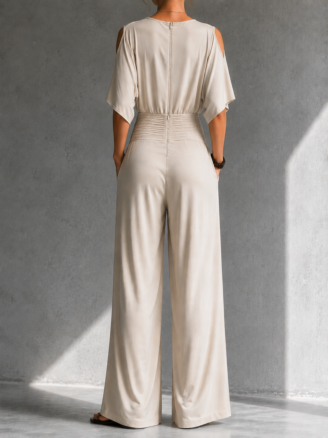 Completo Elegante – Lily – Scollatura a V Incrociata
