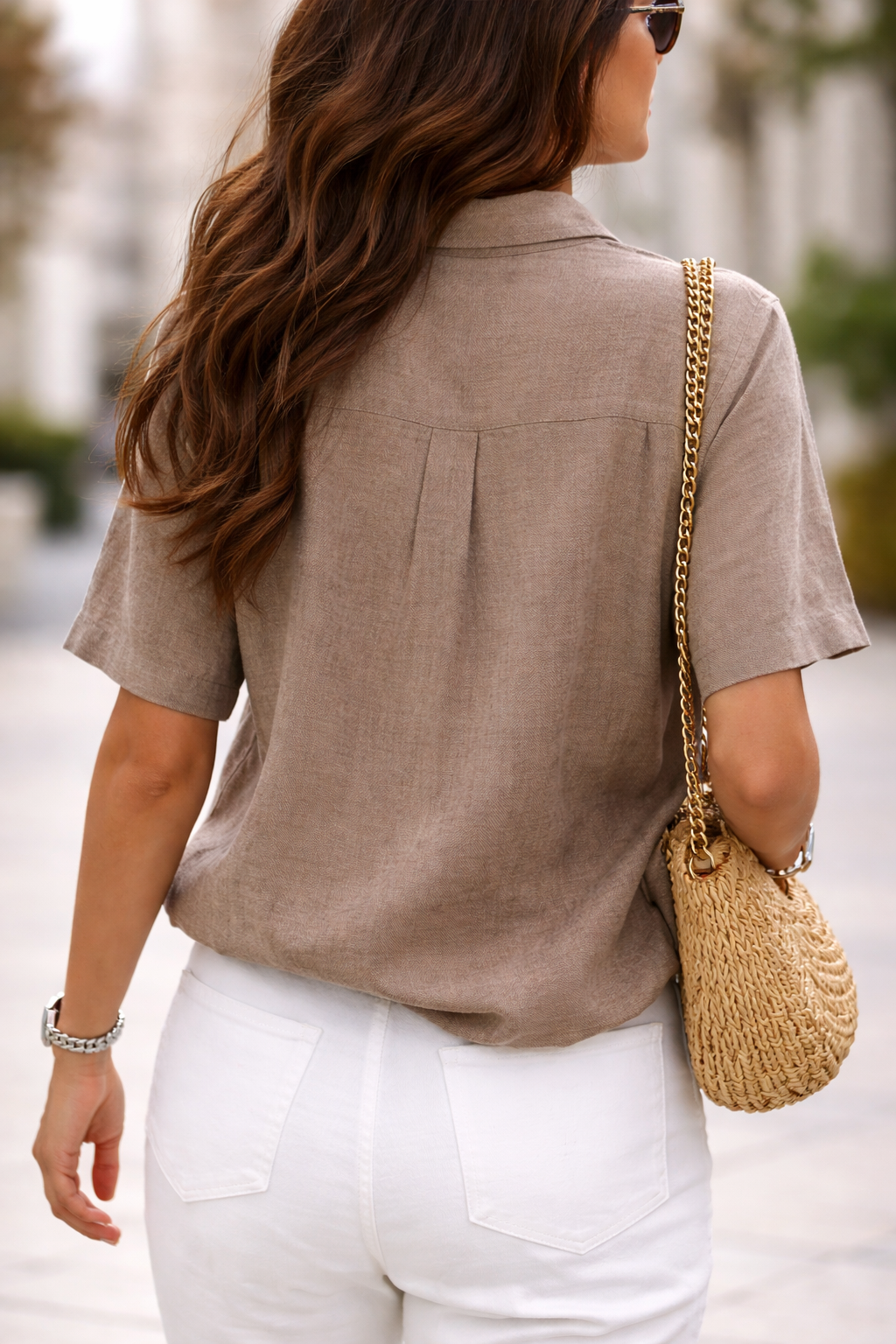 Camicia Ampia – Beatrice – Colletto e Abbottonatura