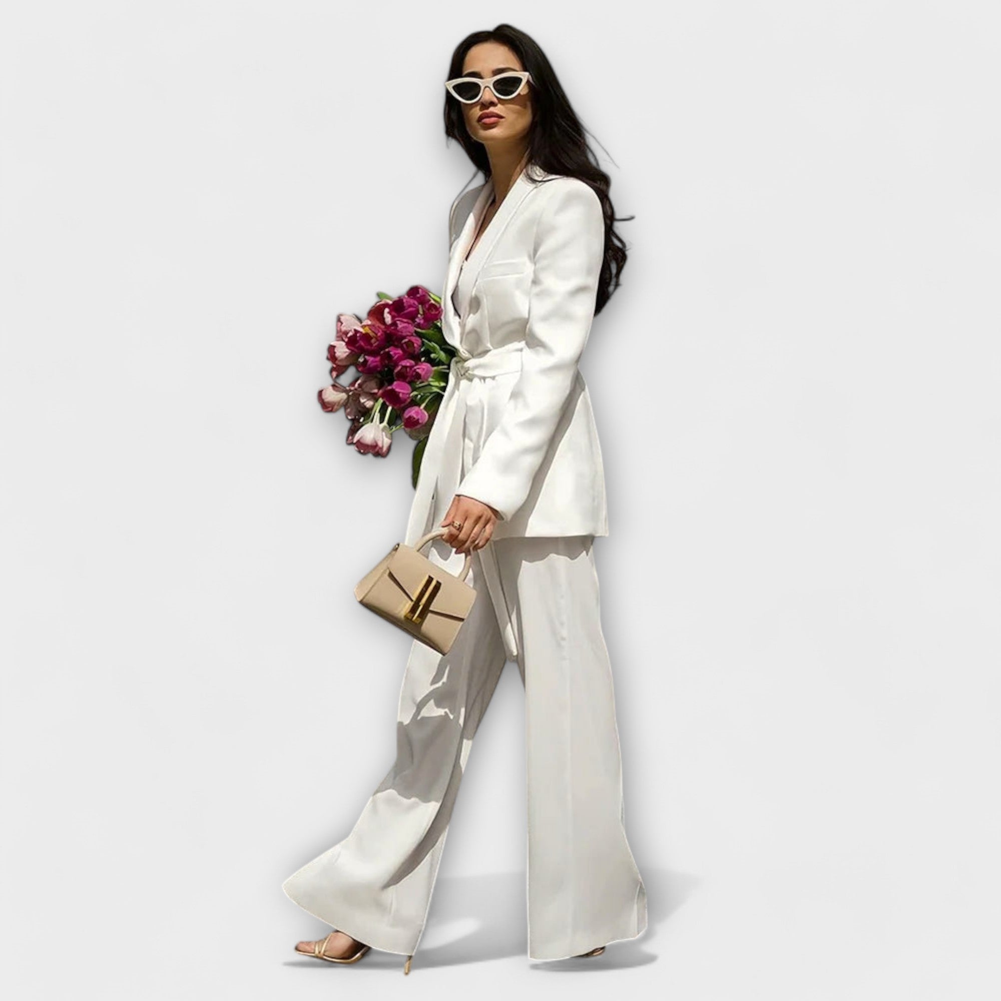 SOFIA Elegante – Chiara – Giacca con Cintura e Pantaloni Aderenti